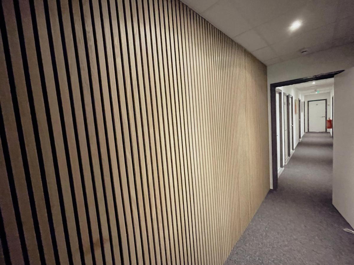 Cacco - Contractor Accommodation Корби Екстериор снимка